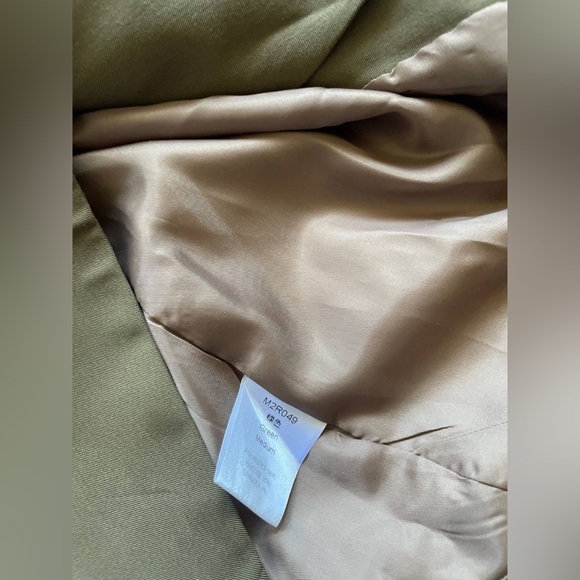 New Olive Women's Formal Blazer - Picture 4 of 4